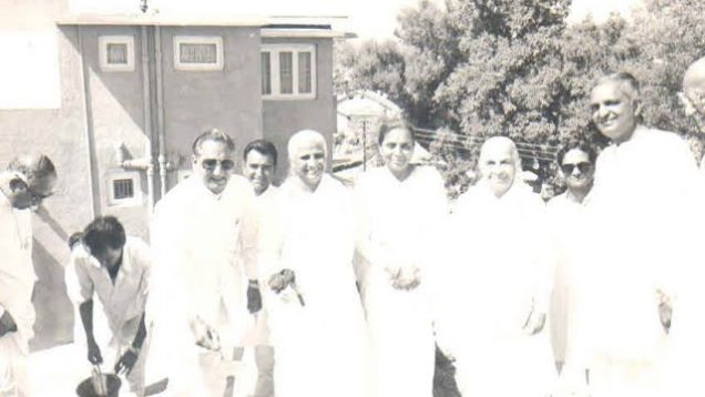 Avyakt BapDada deutsch – LIVE – Di. 18.01.2022 *** OM SHANTI